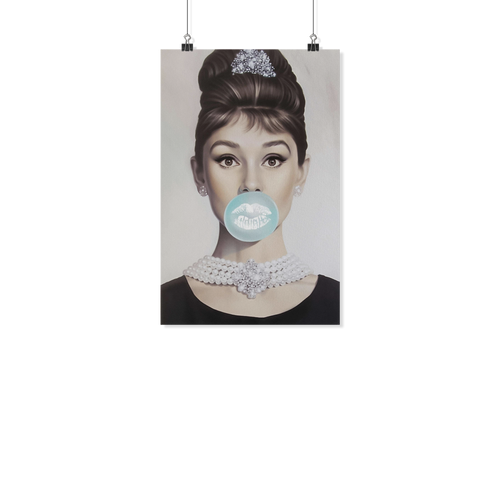 AUDREY HEPBURN PHOTOSHOOT 11X17