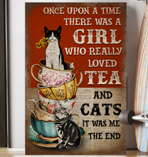 8-PT-1712-Daisy-Gin_16x24