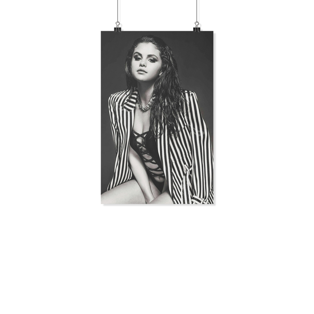 Selena B and W 11x17